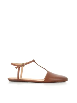 Ballerina Distesa